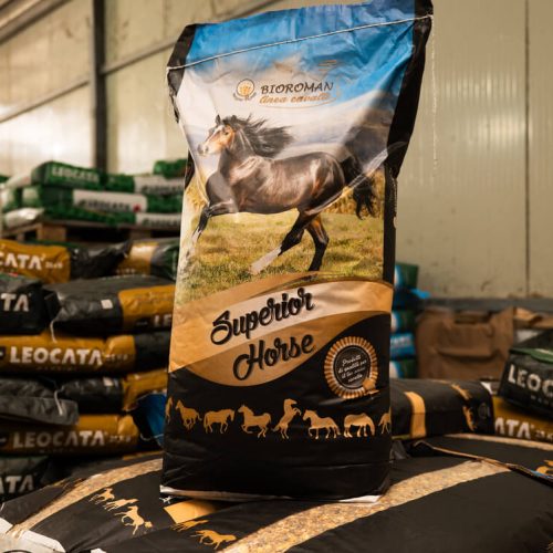 Chi siamo - Agroalimentare Rubino agroalimentare rubino - mangiare per cavalli